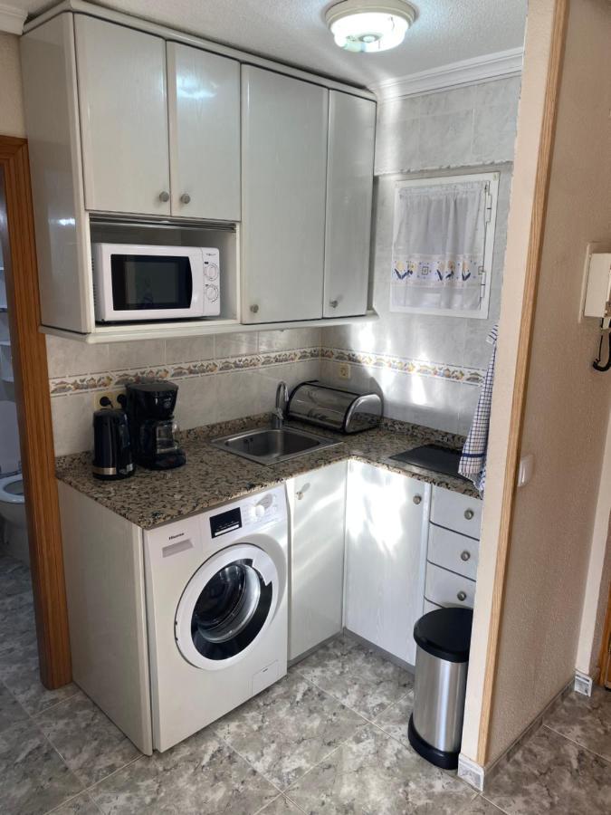 Cozy Apartment Just 8 Min Walk From The Beach! Benidorm Kültér fotó